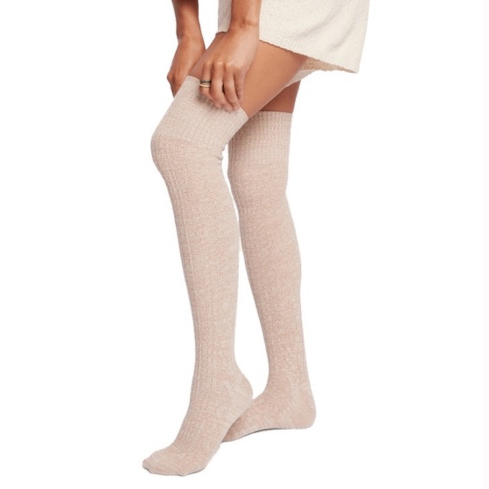 Pudus cozy sweater socks beige one sized mid-calf
